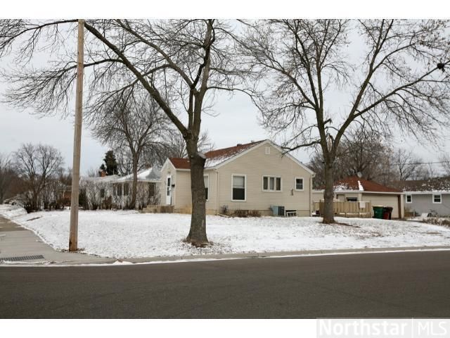 4400 Zane Ave N, Minneapolis, MN 55422