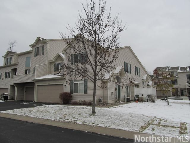 9156 Comstock Ln N, Osseo, MN 55311