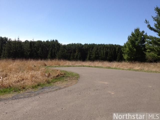 XX Nustad Rd, Lindstrom, MN 55045