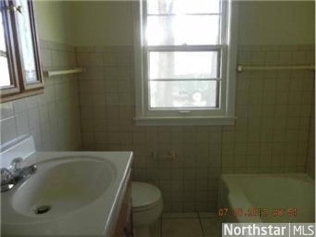 455 57th Pl NE, Fridley, MN 55432