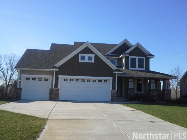 6239 W Shadow Lake Dr, Blaine, MN 55014