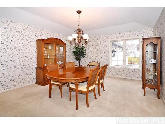 1278 Wilderness Curve, Eagan, MN 55123