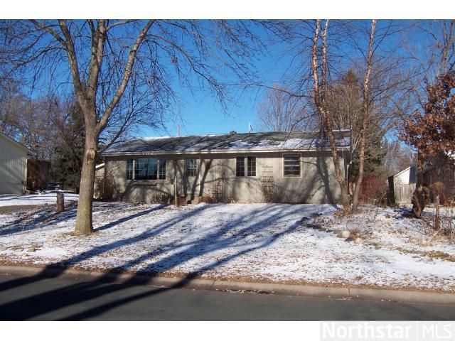 9984 100th Ave N, Maple Grove, MN 55369