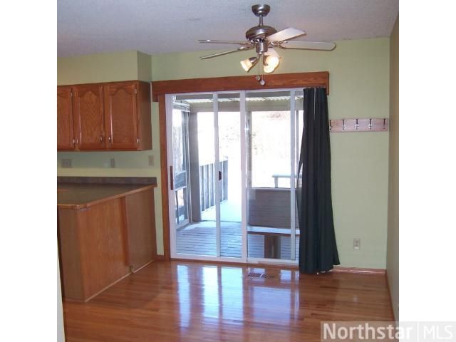 9984 100th Ave N, Maple Grove, MN 55369