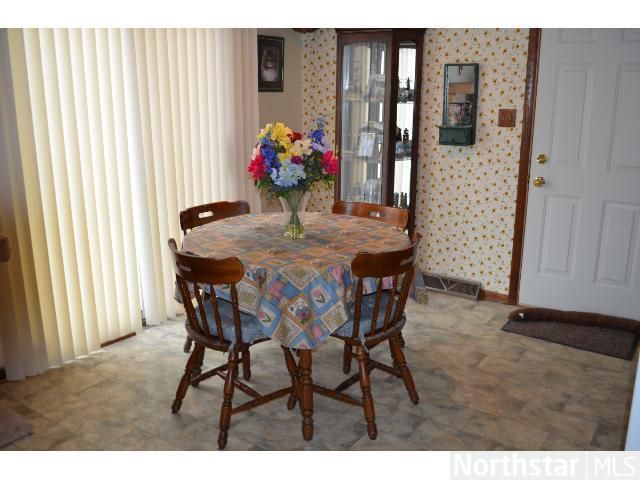 48700 James Ave, Rush City, MN 55069