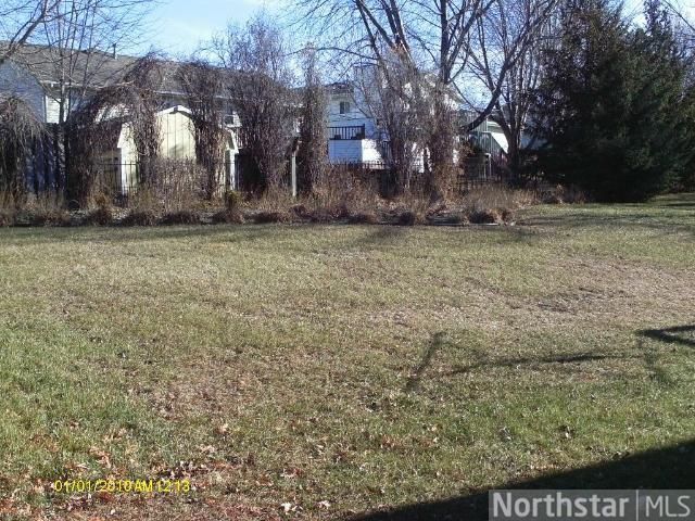 416 Littleford Ln, Faribault, MN 55021
