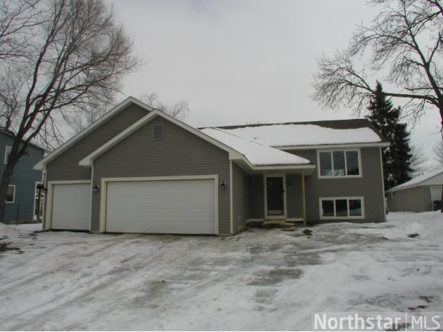 9911 Newton Ave S, Bloomington, MN 55431