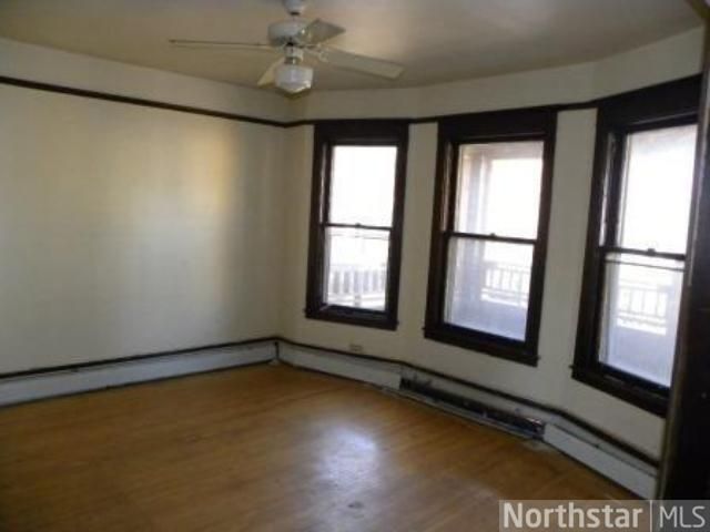 3005 Oakland Ave, Minneapolis, MN 55407