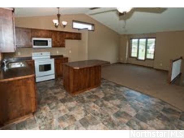 30022 Foxtail Ln, Stacy, MN 55079