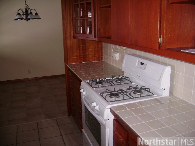 7930 59 1/2 Ave N, Minneapolis, MN 55428