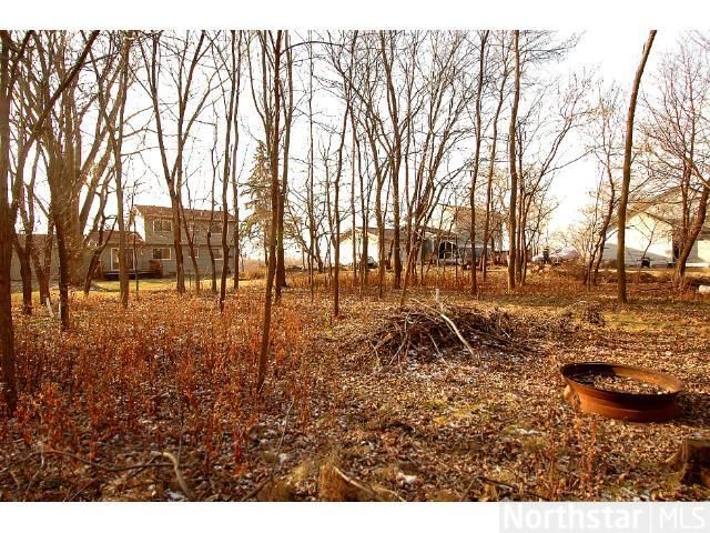 2193 Londin Ln E, Saint Paul, MN 55119