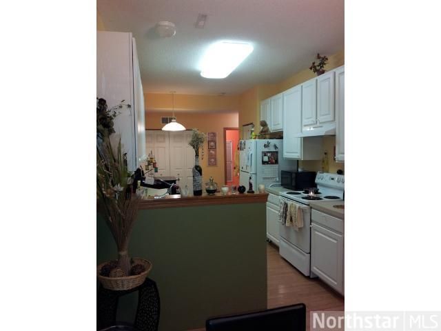 804 Cobblestone Way, Shakopee, MN 55379