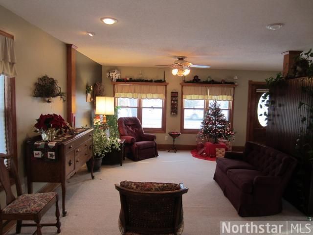 8754 Main Ave, Clear Lake, MN 55319