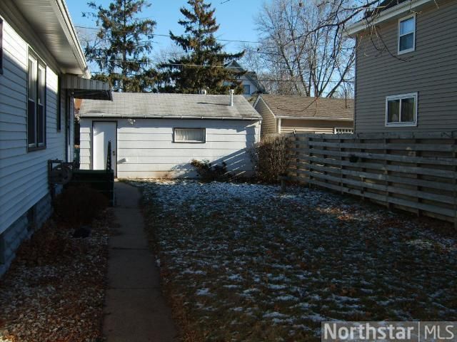 1024 Colne St, Saint Paul, MN 55103