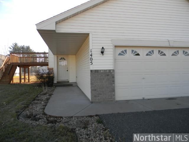 1405 Meadow View Dr, Princeton, MN 55371