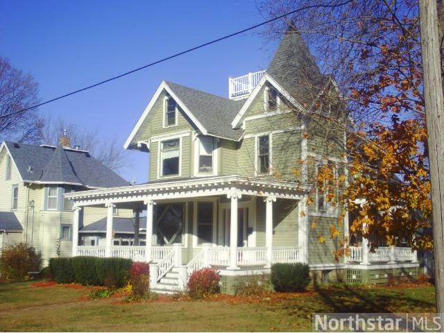 504 3rd St SW, Faribault, MN 55021