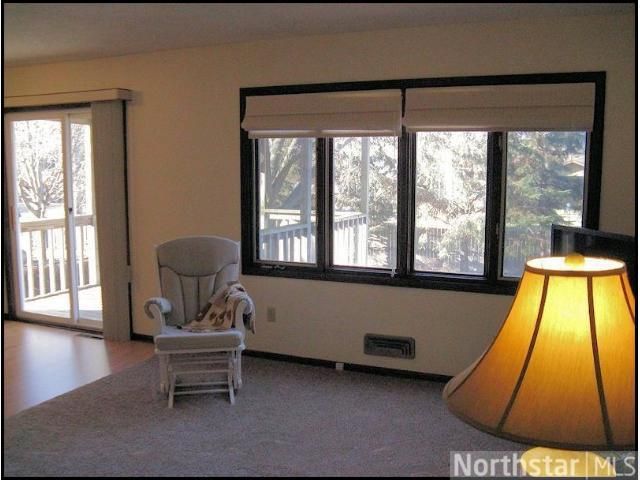 10255 Quaker Ln N, Maple Grove, MN 55369