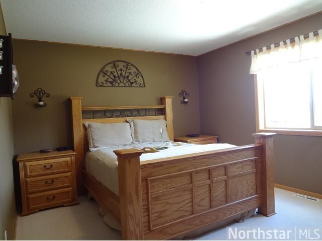 12979 Carole Dr SE, Becker, MN 55308