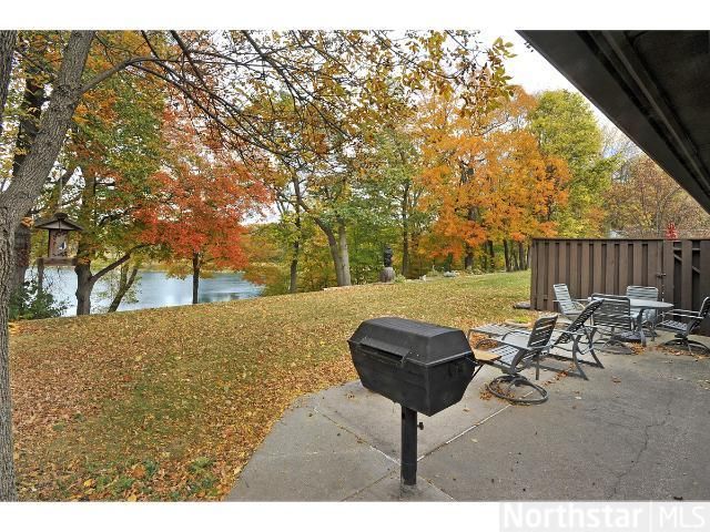 17810 Tioga Trl, Wayzata, MN 55391