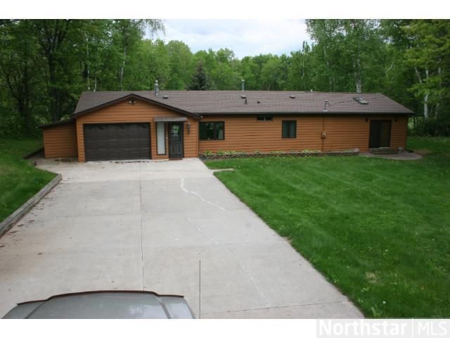 1815 Tall Pine Ln, Brainerd, MN 56401