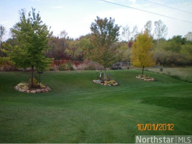 4456 N Fallgold Pw, Brooklyn Park, MN 55443
