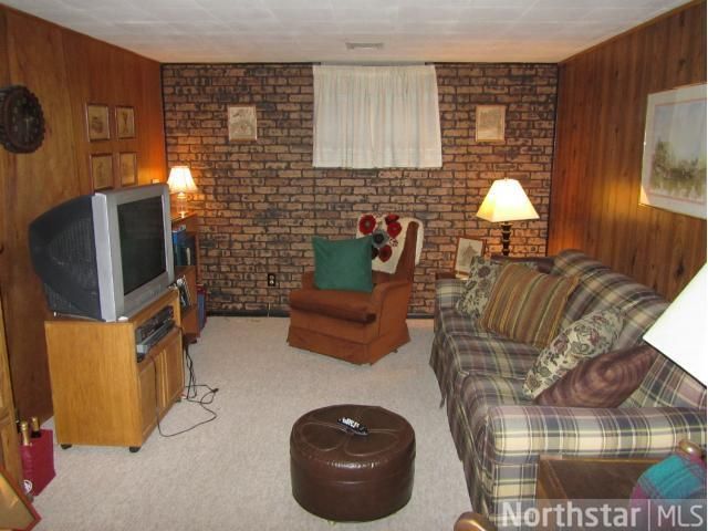 2600 W 84th St, Minneapolis, MN 55431
