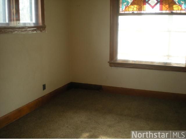 655 Orange Ave E, Saint Paul, MN 55106