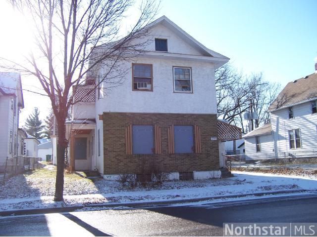 1252 7th E St, Saint Paul, MN 55106