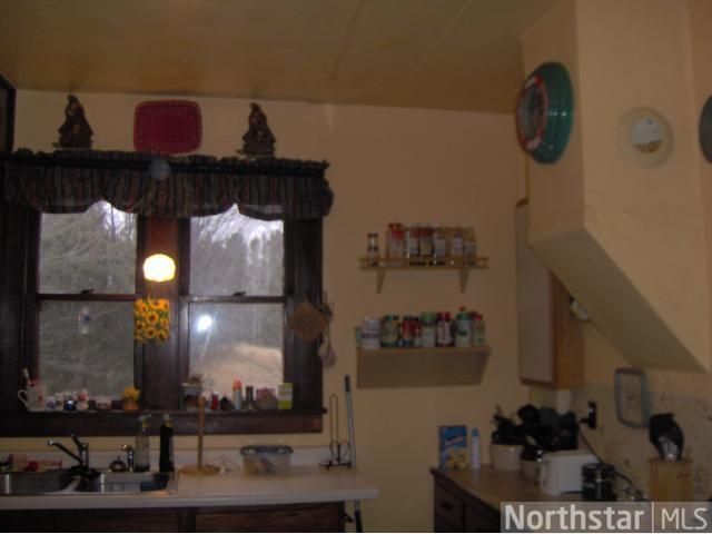 18365 420th St, Mcgregor, MN 55760