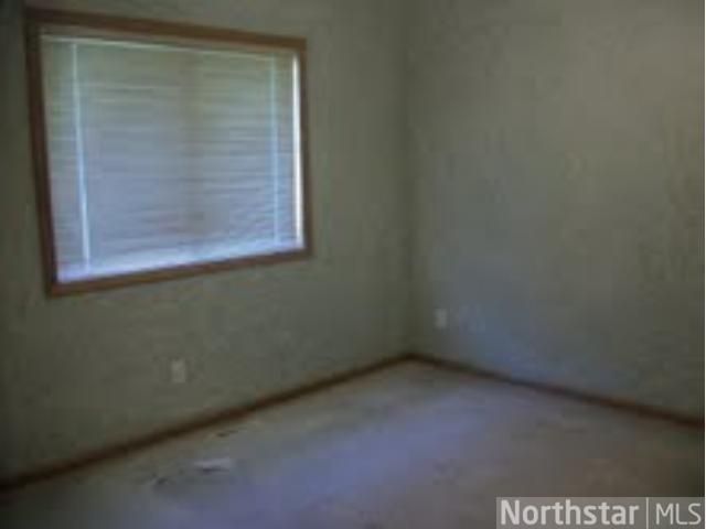1696 Stillwater Ave, Saint Paul, MN 55106