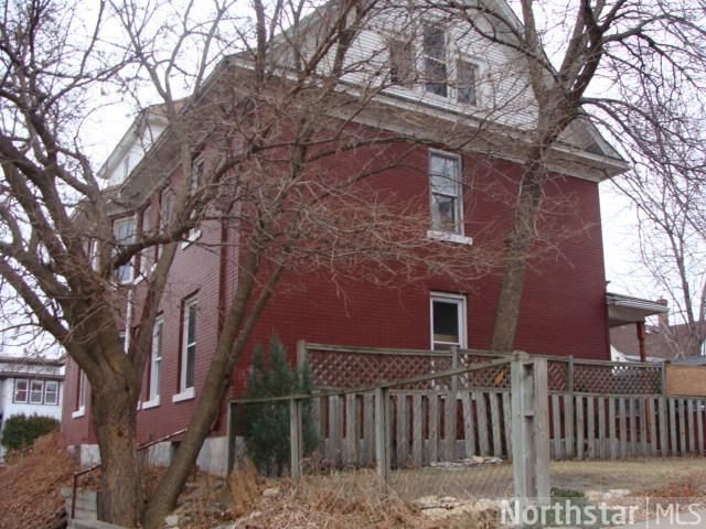 1528 4th St NE, Minneapolis, MN 55413