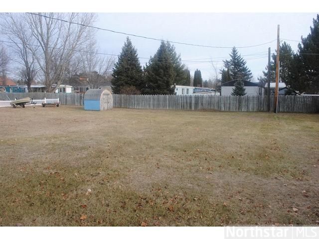 1621 S 10th St, Brainerd, MN 56401