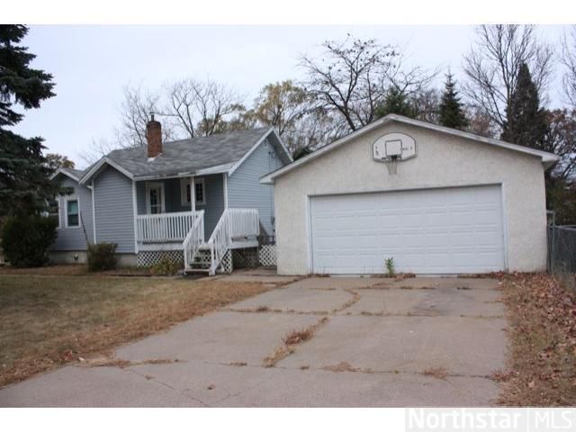 1523 S 10th St, Brainerd, MN 56401