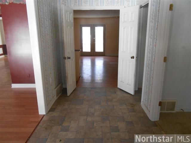 123 Carol Ln, Brainerd, MN 56401