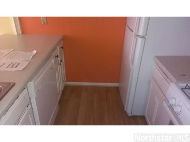 6650 Vernon Ave S #419, Edina, MN 55436
