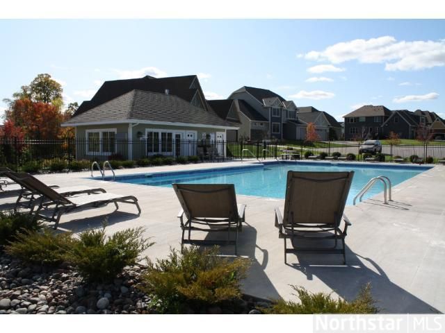 7478 Peony Ln N, Maple Grove, MN 55311
