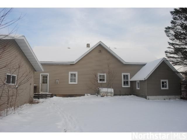 610 W 1st St, Pillager, MN 56473