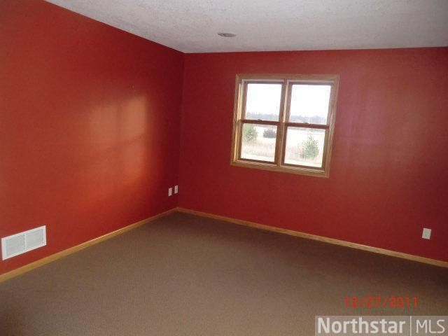 48265 River Rd, Rush City, MN 55069