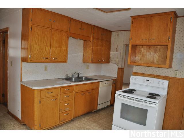 56 10th Ave N, Waite Park, MN 56387