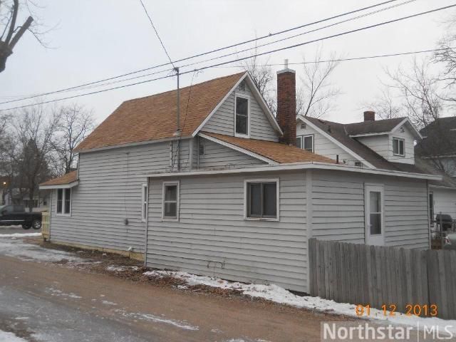309 Summit St, Spooner, WI 54801