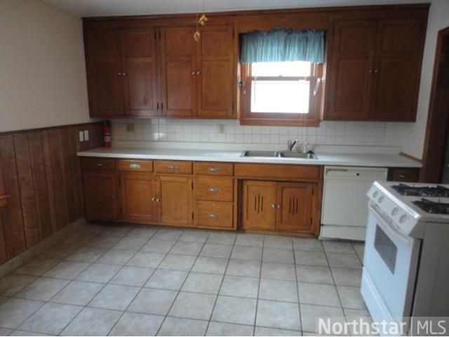 5528 33rd Ave S, Minneapolis, MN 55417