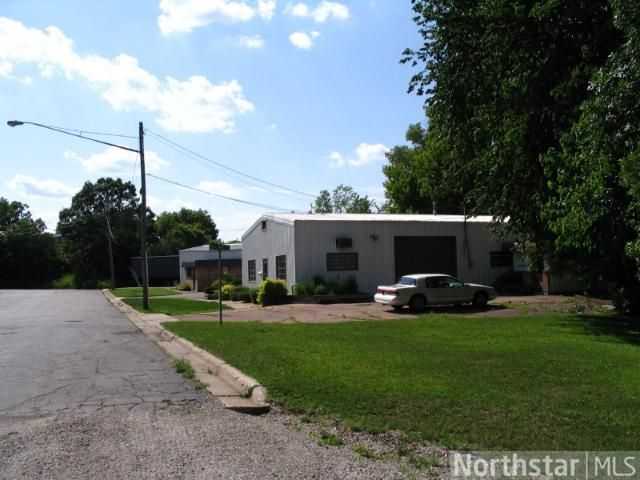 1201 6th St S, Hopkins, MN 55343