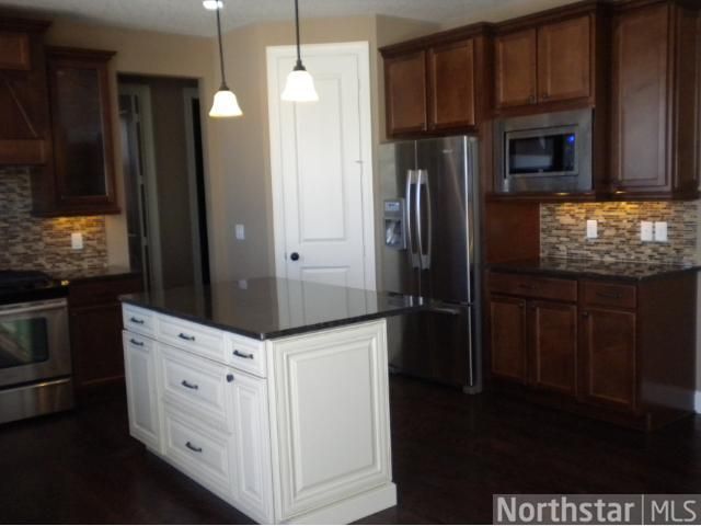11309 Harness, Woodbury, MN 55129
