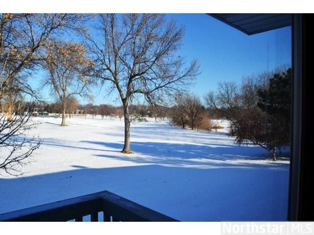 11194 Westwind Dr, Eden Prairie, MN 55344