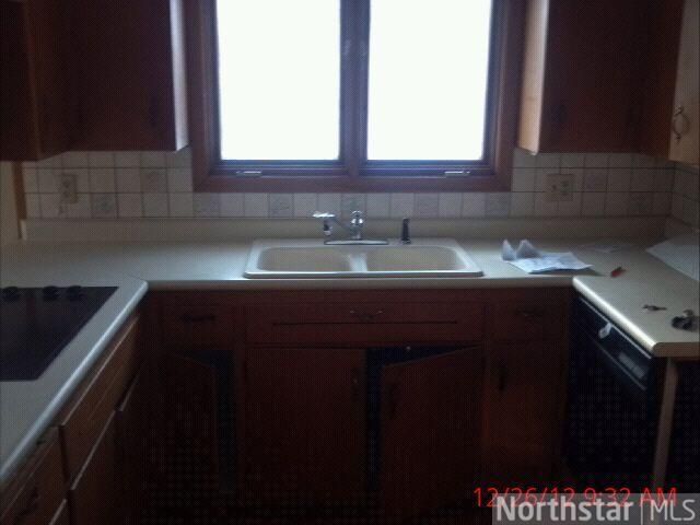 224 Madison Cir S, Hopkins, MN 55343