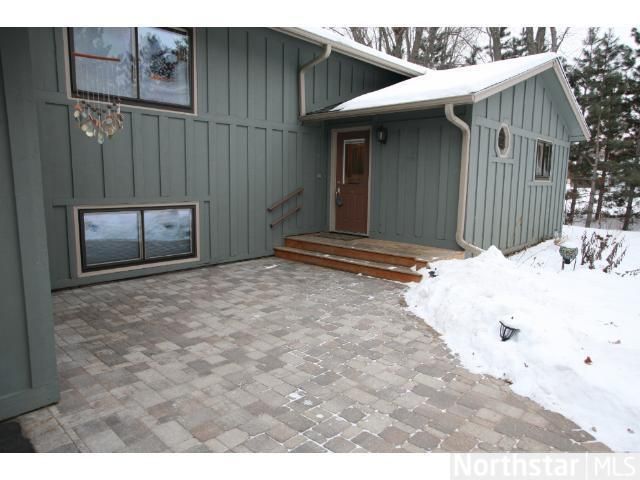 7758 Carole Dr, Lino Lakes, MN 55014