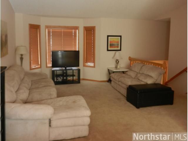 602 Sunset St, Buffalo, MN 55313