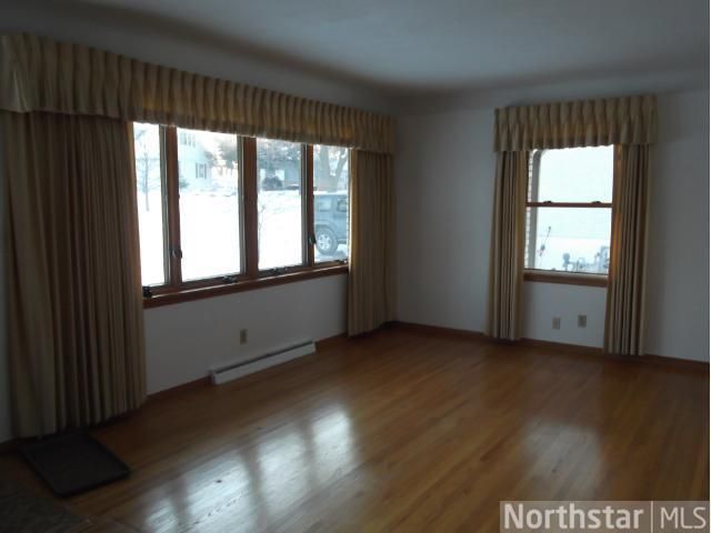 2237 Berland Pl, Saint Paul, MN 55119