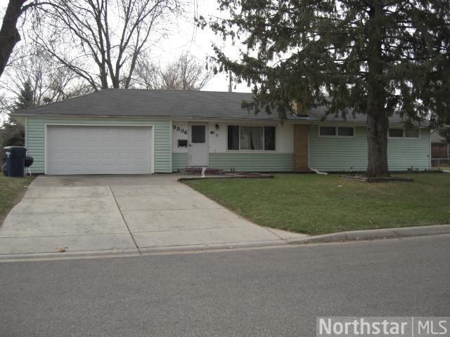 9336 Riverview Ave S, Bloomington, MN 55425