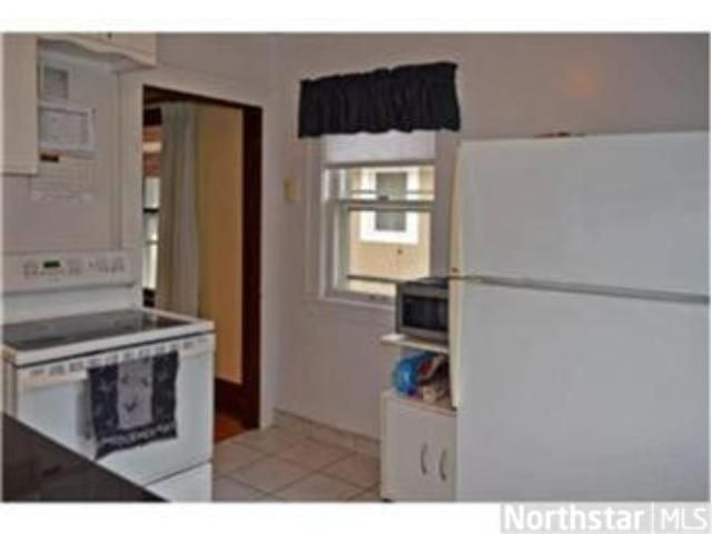 1394 Jefferson Ave, Saint Paul, MN 55105